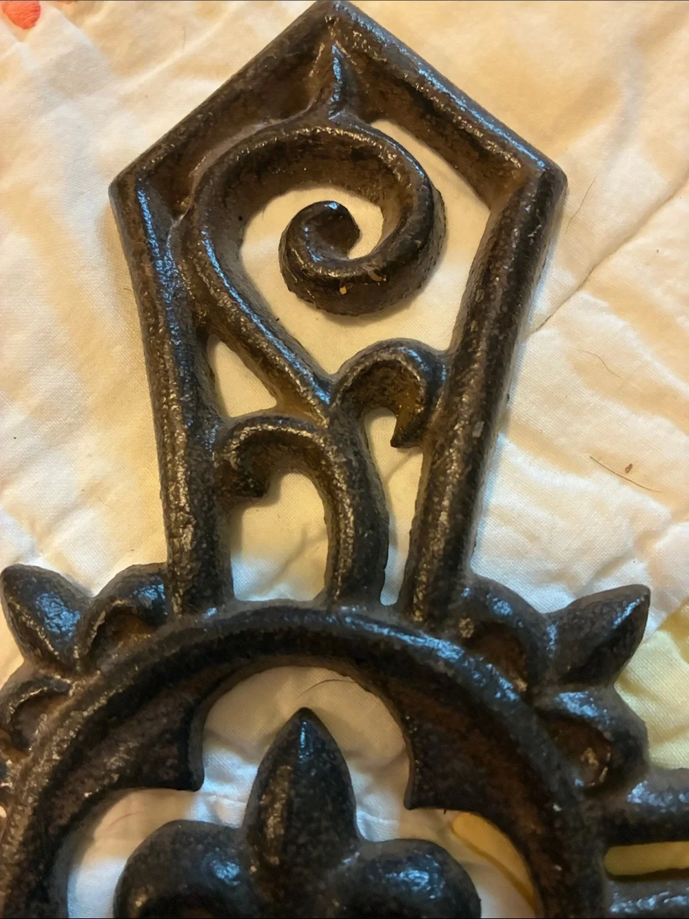 Ornate Cast Iron Fleur-de-Lis Cross Wall Decor - Brown & Black
